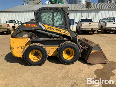 kijiji new holland l220 skid steer|new holland 220 specs.